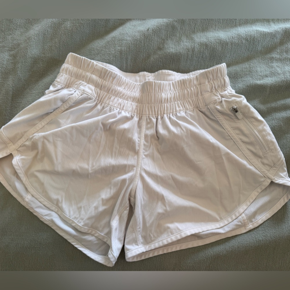 Lululemon running shorts White size 6